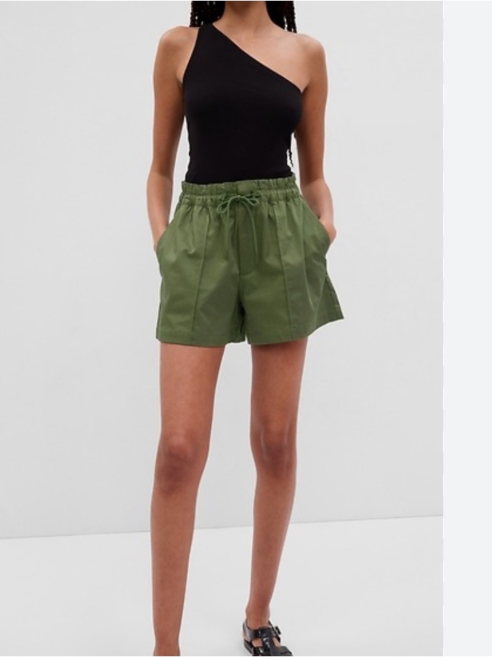 GAP Bungee Pull On Shorts